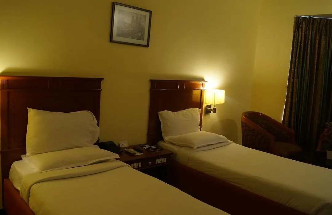 Hotel Grand Palace-1
